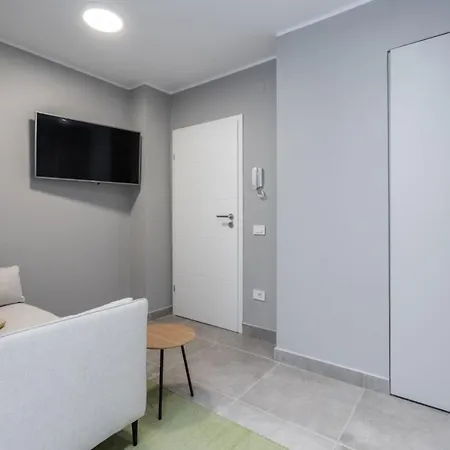 Alfie Center Apartment Bucharest Exterior photo