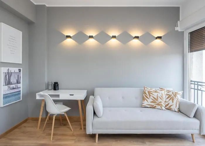 Alfie Center Apartment